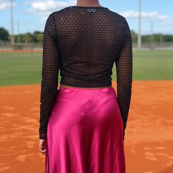 Top - Picture 3 of 6